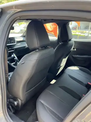 PEUGEOT-208-2025