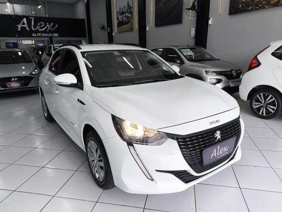 PEUGEOT-208-2023