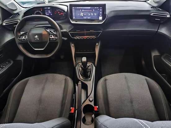 PEUGEOT-208-2023