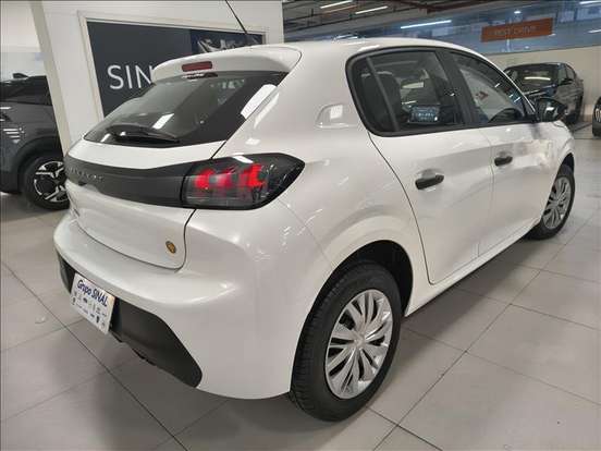 PEUGEOT-208-2023