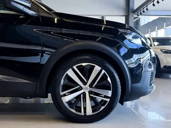 PEUGEOT-3008-1.6 GRIFFE THP 16V GASOLINA 4P AUTOMÁTICO PEUGEOT-3008-2017