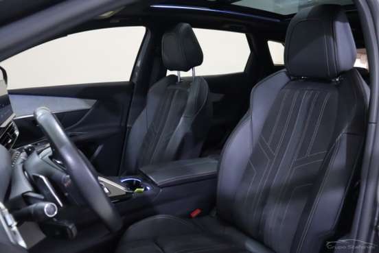 PEUGEOT-3008-2022