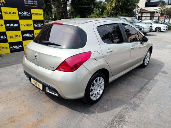 PEUGEOT-308-2013