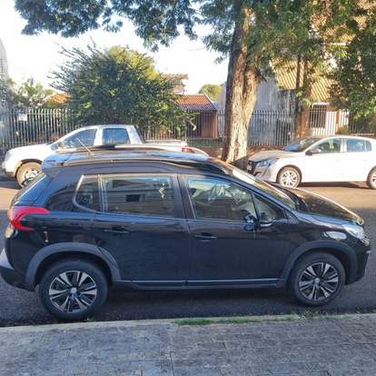 PEUGEOT-2008-2019