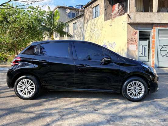PEUGEOT-208-1.6 ACTIVE PACK 16V FLEX 4P AUTOMÁTICO PEUGEOT-208-2018