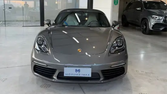 PORSCHE-718-2024