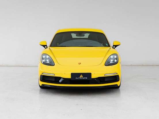 PORSCHE-718-2023
