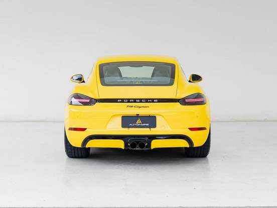 PORSCHE-718-2023