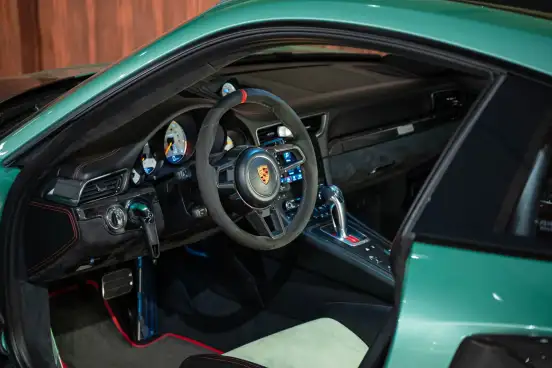 PORSCHE-911-2018