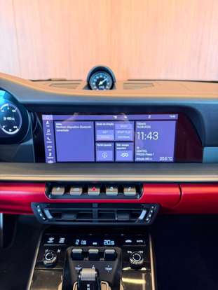 PORSCHE-911-2020
