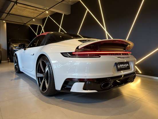 PORSCHE-911-3.0 24V H6 GASOLINA TARGA 4 GTS PDK PORSCHE-911-2023