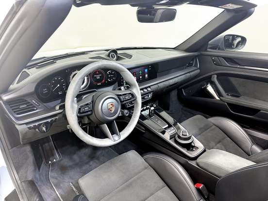 PORSCHE-911-3.0 24V H6 GASOLINA TARGA 4 GTS PDK PORSCHE-911-2023