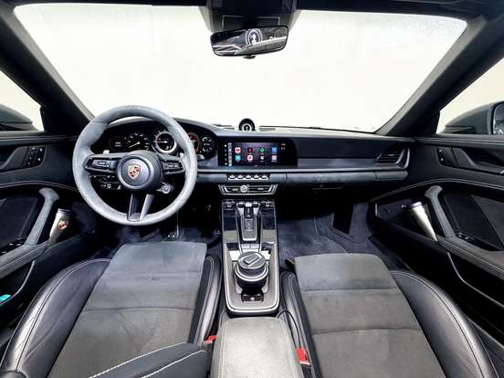 PORSCHE-911-3.0 24V H6 GASOLINA TARGA 4 GTS PDK PORSCHE-911-2023