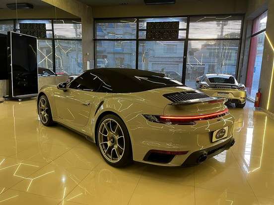 PORSCHE-911-2022