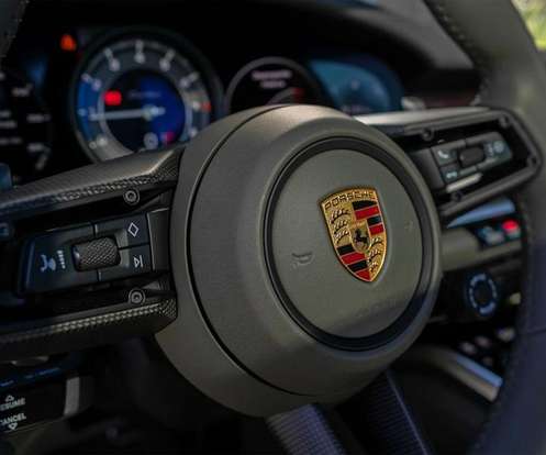 PORSCHE-911-2022
