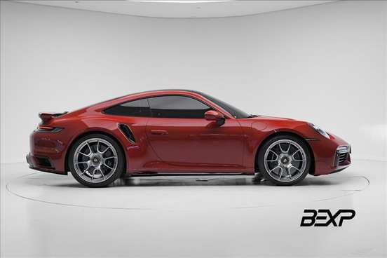 PORSCHE-911-2024