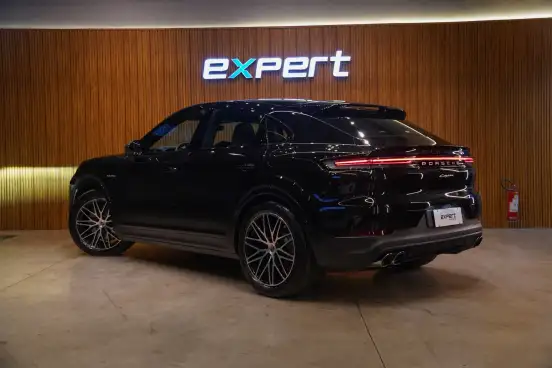 PORSCHE-CAYENNE-2024