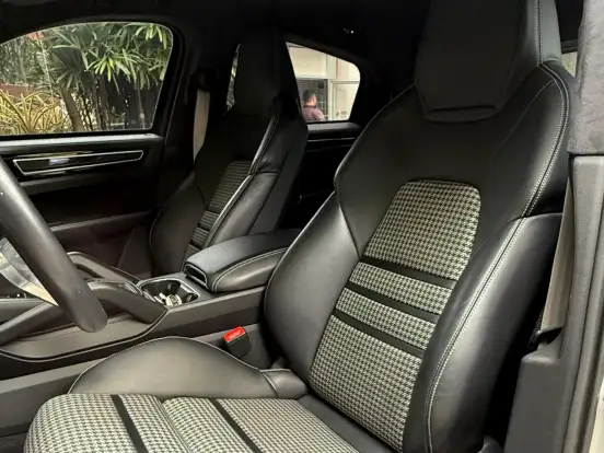 PORSCHE-CAYENNE-3.0 V6 E-HYBRID COUPÉ PLATINUM EDITION AWD TIPTRONIC S PORSCHE-CAYENNE-2022