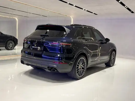 PORSCHE-CAYENNE-3.0 V6 E-HYBRID PLATINUM EDITION AWD TIPTRONIC S PORSCHE-CAYENNE-2022