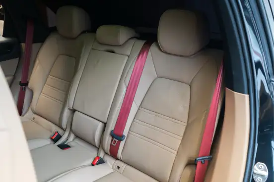 PORSCHE-CAYENNE-2022