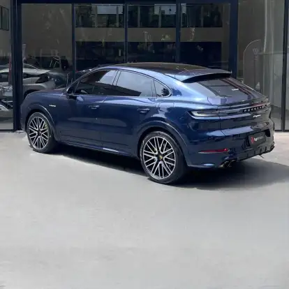 PORSCHE-CAYENNE-2024