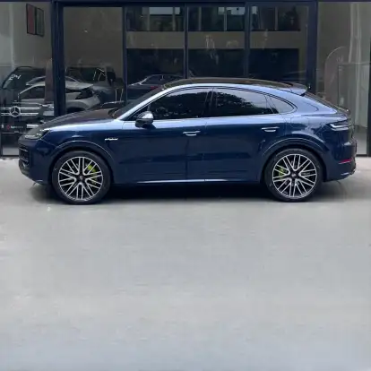 PORSCHE-CAYENNE-2024