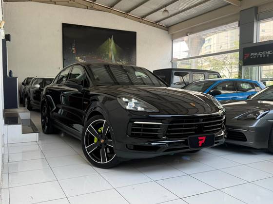 Porsche Cayenne 3.0 V6 E-Hybrid Coupé Platinum Edition AWD Tiptronic S