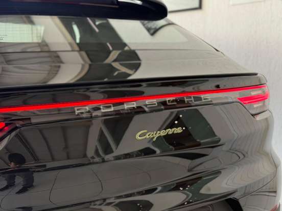 PORSCHE-CAYENNE-3.0 V6 E-HYBRID COUPÉ PLATINUM EDITION AWD TIPTRONIC S PORSCHE-CAYENNE-2022