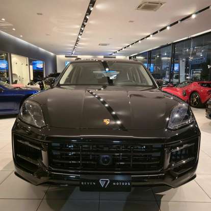 PORSCHE-CAYENNE-2024