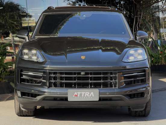 PORSCHE-CAYENNE-2024