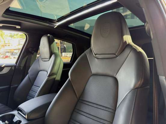 PORSCHE-CAYENNE-2024
