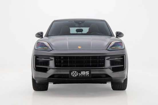 PORSCHE-CAYENNE-2024