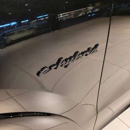PORSCHE-CAYENNE-2025