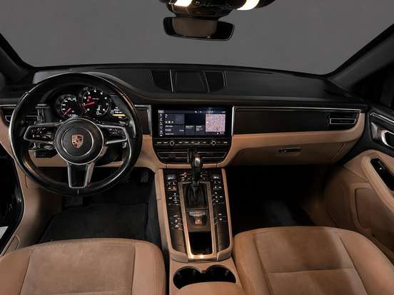 PORSCHE-MACAN-2020