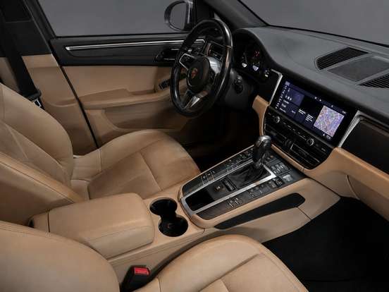 PORSCHE-MACAN-2020