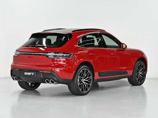 PORSCHE-MACAN-2026