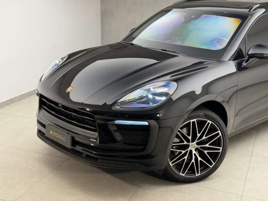 PORSCHE-MACAN-2025