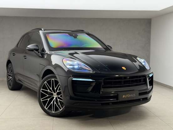 PORSCHE-MACAN-2025