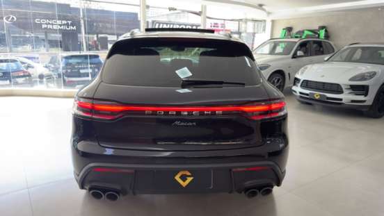 PORSCHE-MACAN-2024