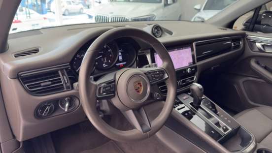 PORSCHE-MACAN-2024