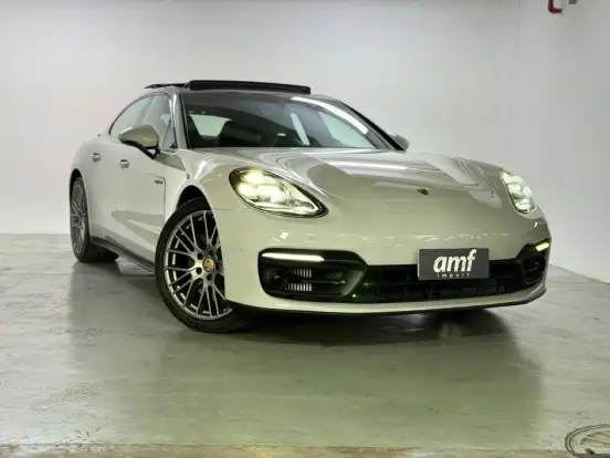 PORSCHE-PANAMERA-2023