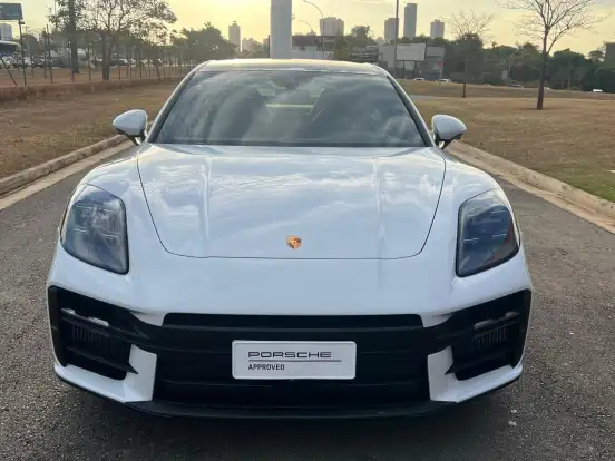 PORSCHE-PANAMERA-2025