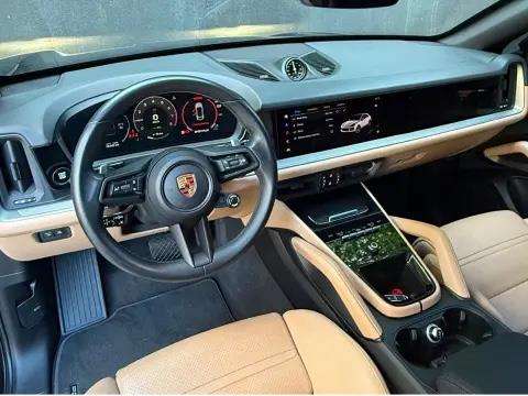 PORSCHE-CAYENNE-2024