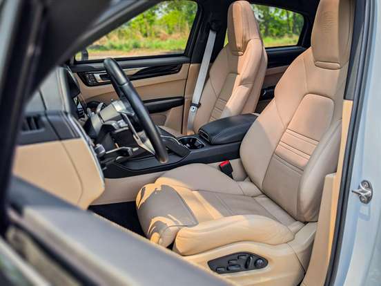 PORSCHE-CAYENNE-3.0 V6 E-HYBRID COUPÉ PLATINUM EDITION AWD TIPTRONIC S PORSCHE-CAYENNE-2022