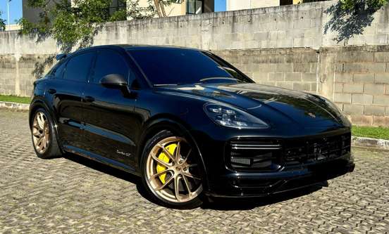 PORSCHE-CAYENNE-2022