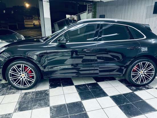 PORSCHE-MACAN-3.6 24V V6 TURBO GASOLINA 4P AUTOMÁTICO PORSCHE-MACAN-2016