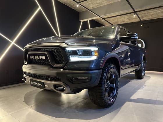 RAM 1500 5.7 V8 GASOLINA REBEL CD 4X4 AUTOMÁTICO