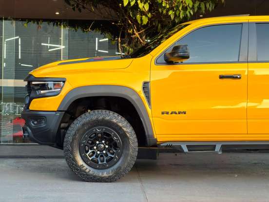 RAM-1500-6.2 V8 GASOLINA TRX CD 4X4 AUTOMÁTICO RAM-1500-2023