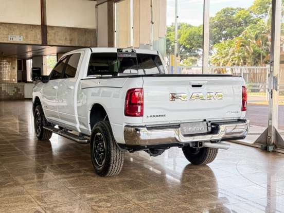 RAM-2500-6.7 I6 TURBO DIESEL LARAMIE CD 4X4 AUTOMÁTICO RAM-2500-2025