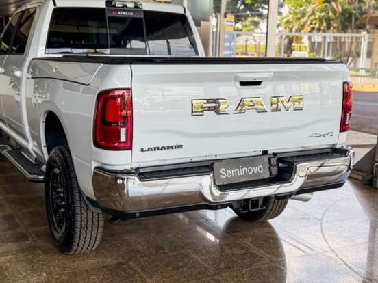 RAM-2500-6.7 I6 TURBO DIESEL LARAMIE CD 4X4 AUTOMÁTICO RAM-2500-2025